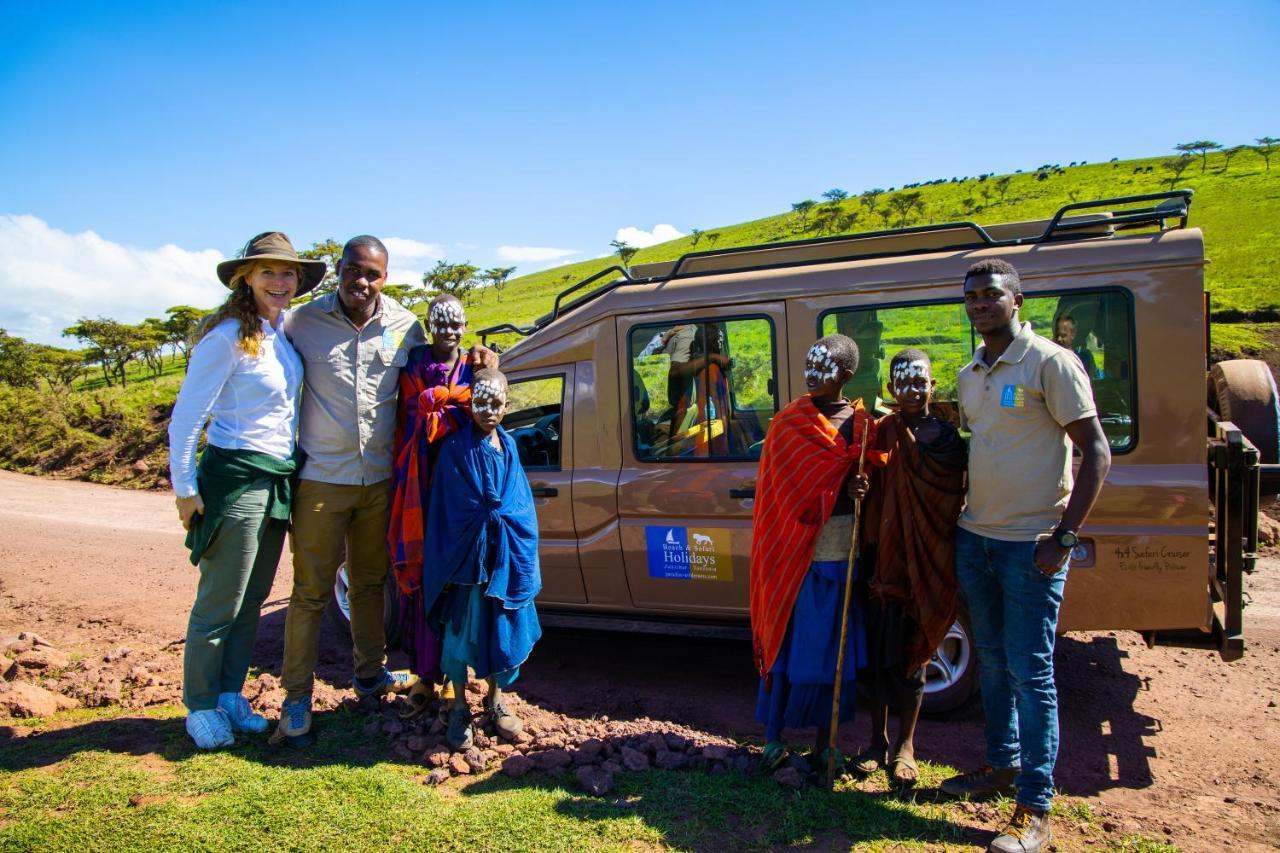 Africa Safari Lake Natron Mtowabaga 外观 照片