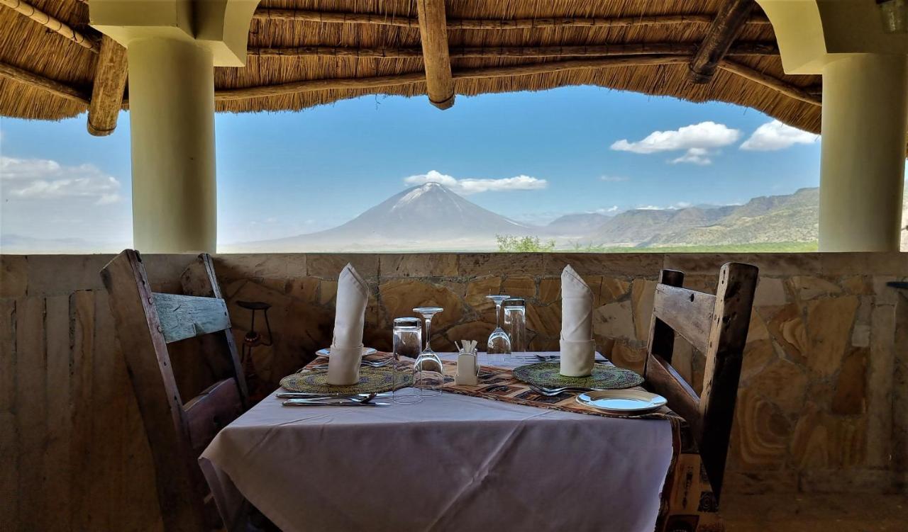 Africa Safari Lake Natron Mtowabaga 外观 照片