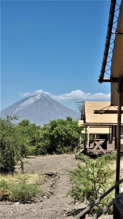 Africa Safari Lake Natron Mtowabaga 外观 照片